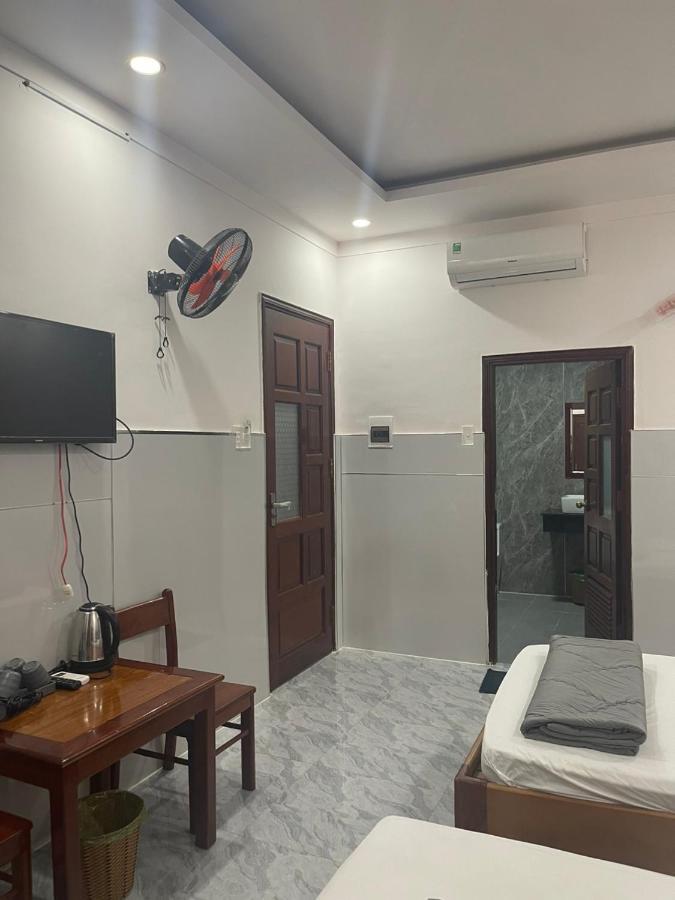 Hoang Linh Hotel Buôn Ma Thuột Zewnętrze zdjęcie